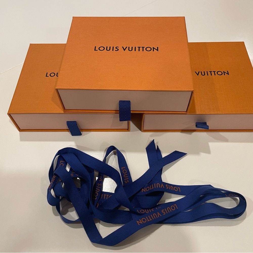 Louis Vuitton Orange Gift Boxes with Blue Ribbon